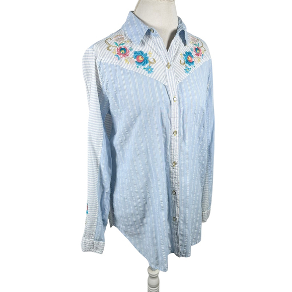 Johnny Was 3J Workshop Western Shirt pearl snap Striped Floral Embroidery Size M - Picture 9 of 11